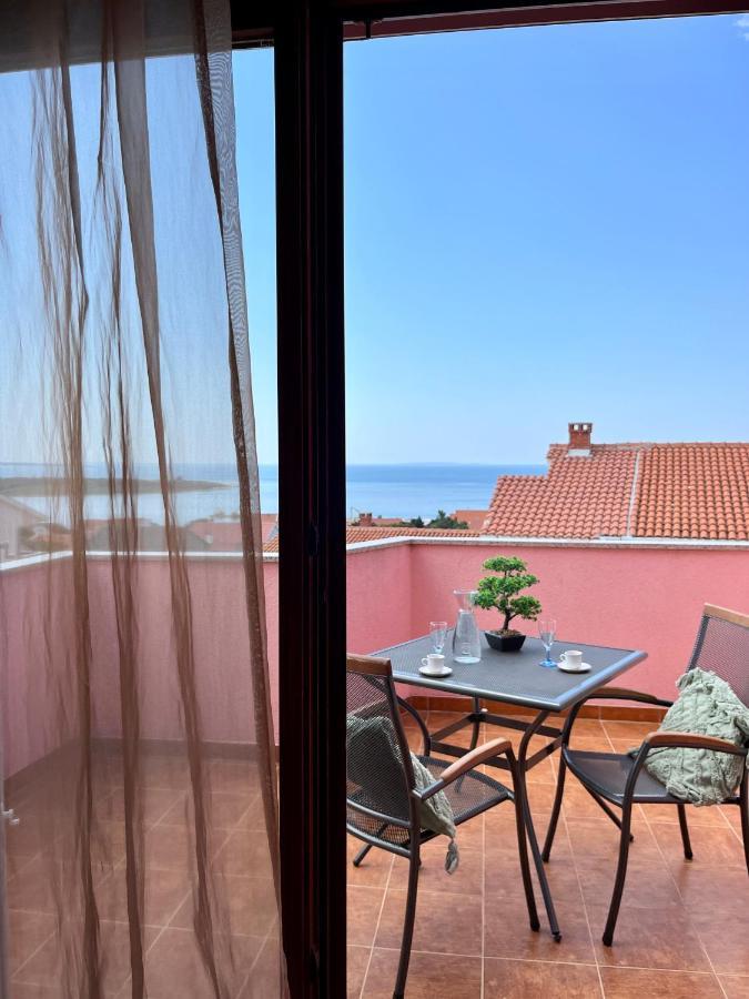Pink Panther Novalja Exterior photo